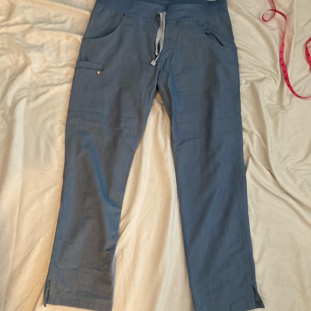 FIGS Livingston Scrub Pants dusty Blue (Style T21004)